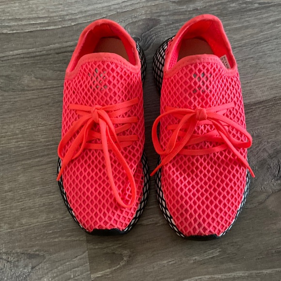 Adidas Derrota runner J - Picture 1 of 3